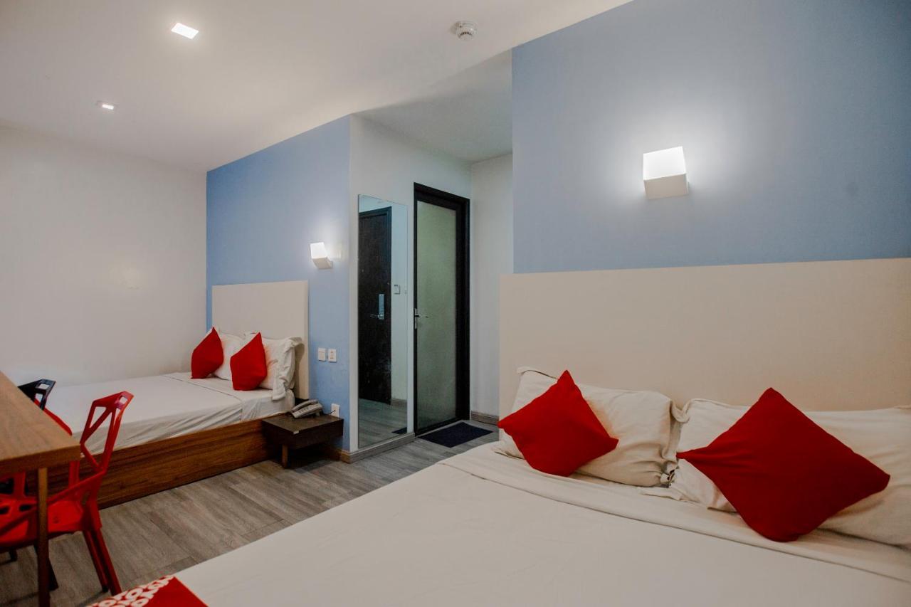 Oyo 666 Mc Hotel Fairview Quezon City Exteriér fotografie