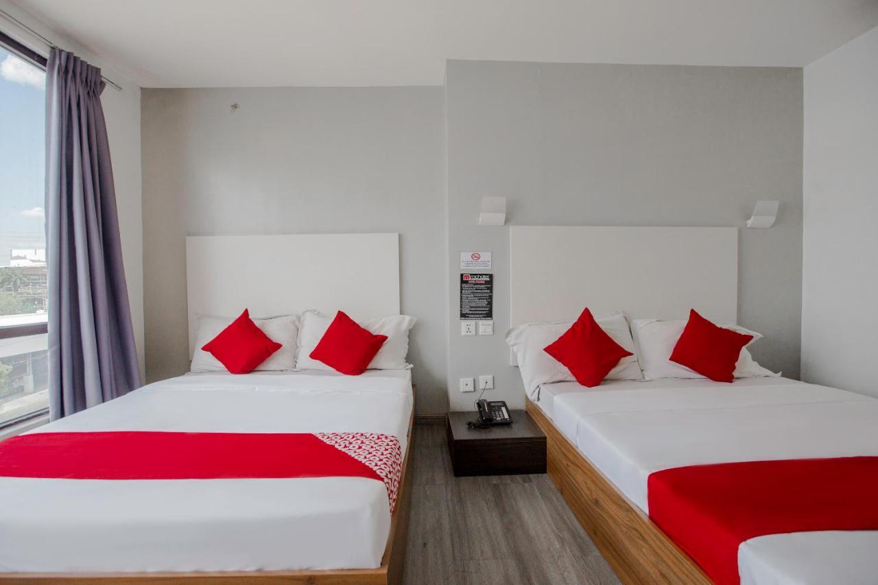 Oyo 666 Mc Hotel Fairview Quezon City Exteriér fotografie